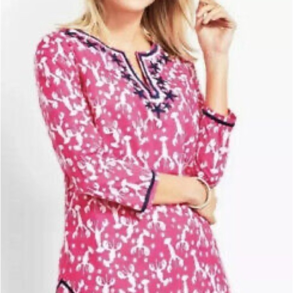 Talbots pink and white lobster print embroidered top- size M